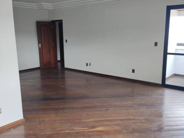 Apartamento para Venda em Vitória da Conquista - 5