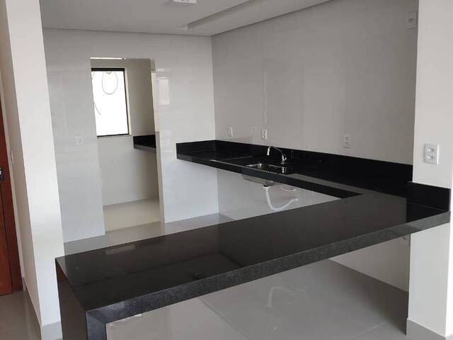 Apartamento para Venda em Vitória da Conquista - 4